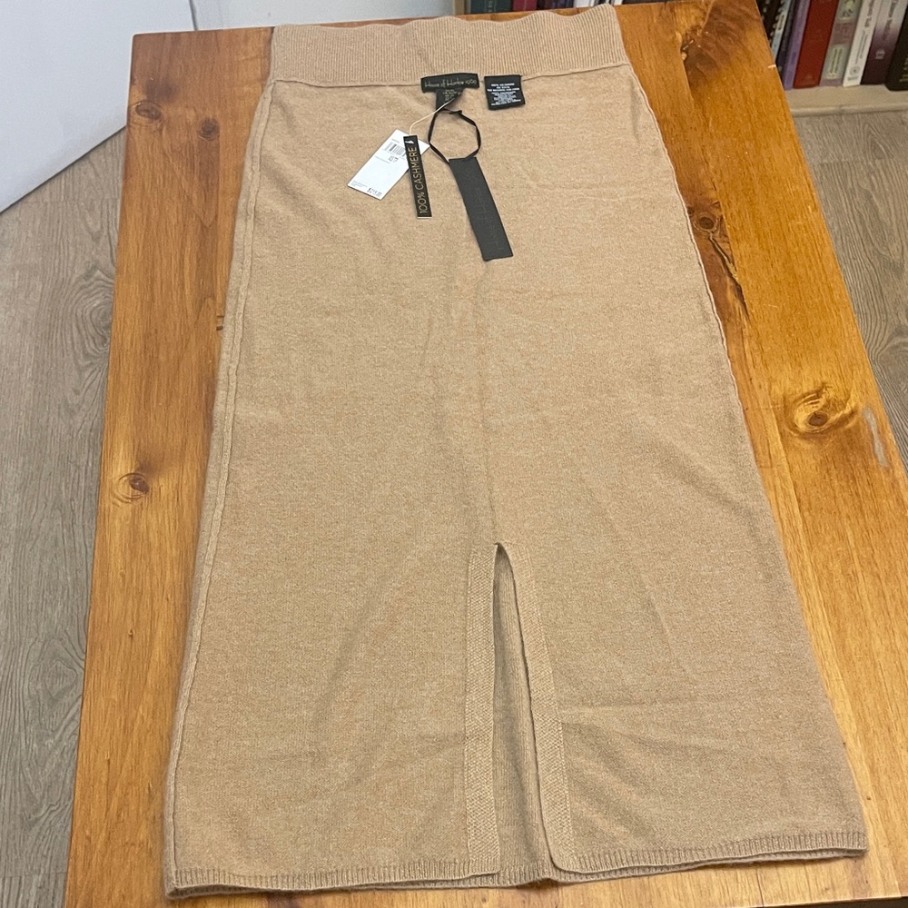 Tan Knit Skirt 100% cashmere nwt house of Harlow Xs